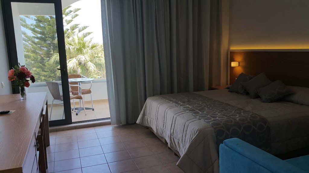 Tigaki Beach Hotel Екстериор снимка